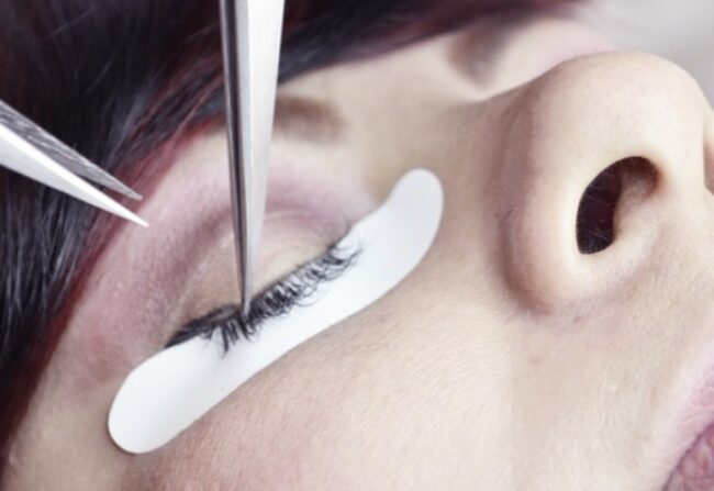 Pestañas postizas pelo a pelo Curso presencial Sevilla